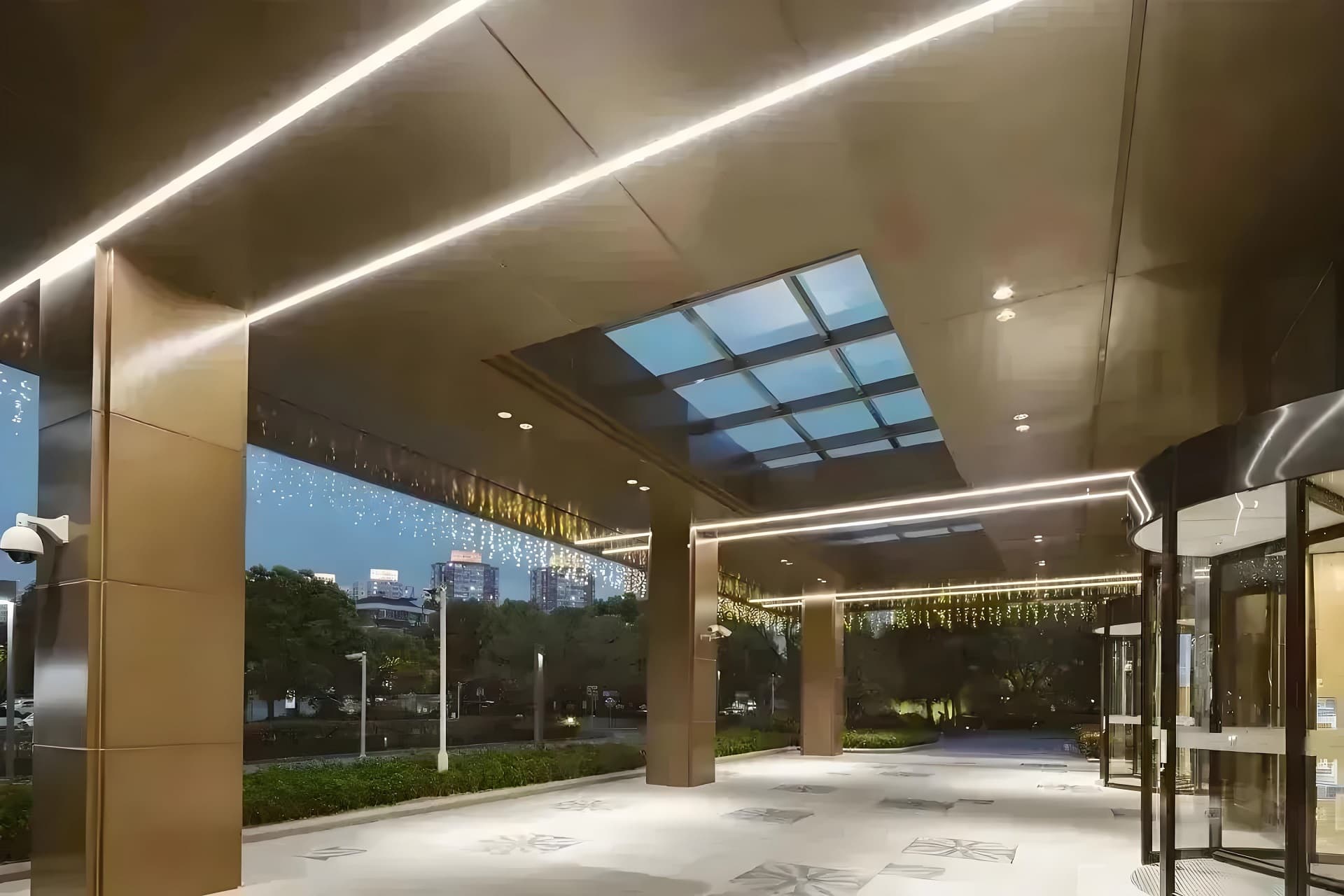 入口